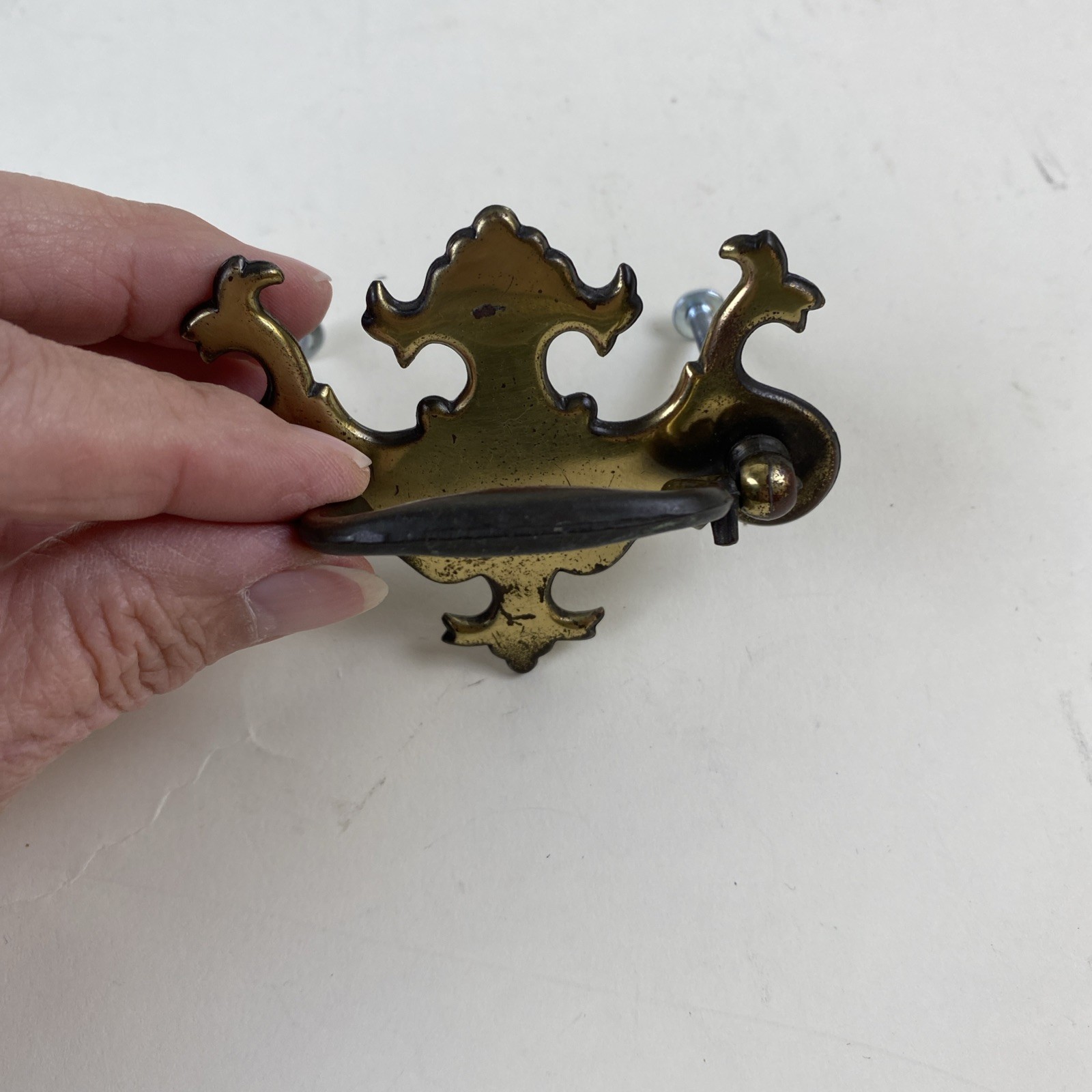 Vintage Bat Wing Drawer Drop Bail Pull Handle Brass Plate 2.5” Center to Center