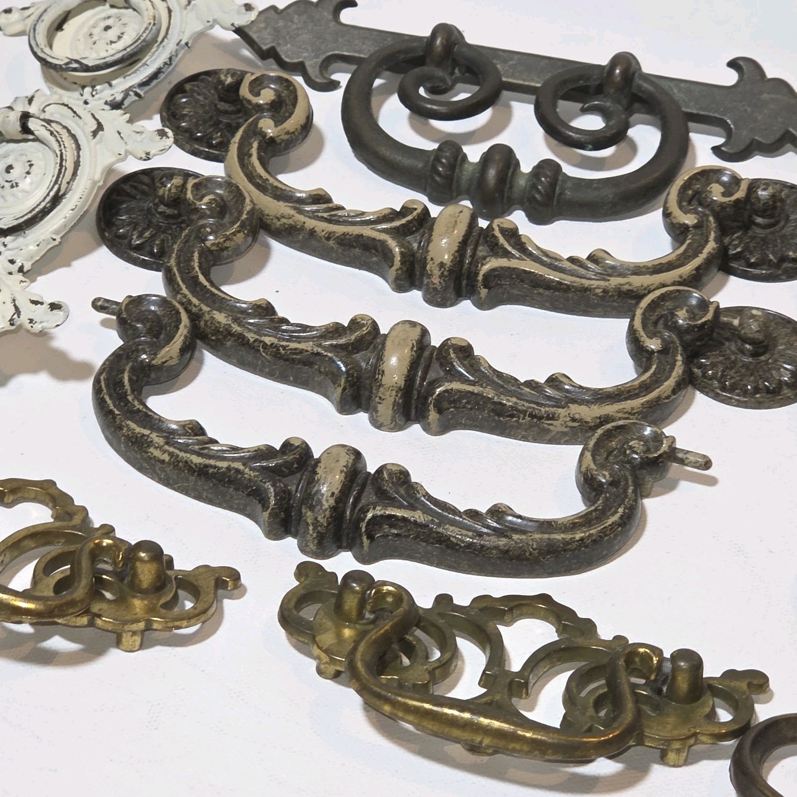 Antique Vintage Furniture Hardware Lot 47 Drawer Pulls Knobs Cabinet Salvage