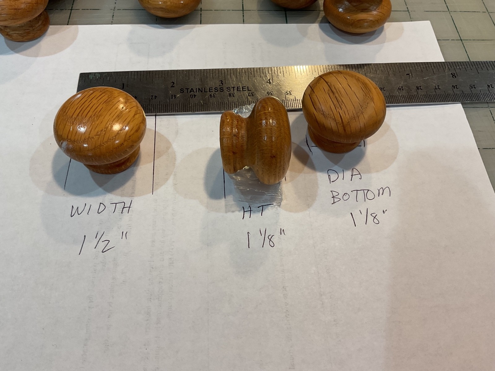 Lot 56 Vintage Wood Drawer Pull Knobs 1-1/2″ wide Natural Oak Color w Hardware