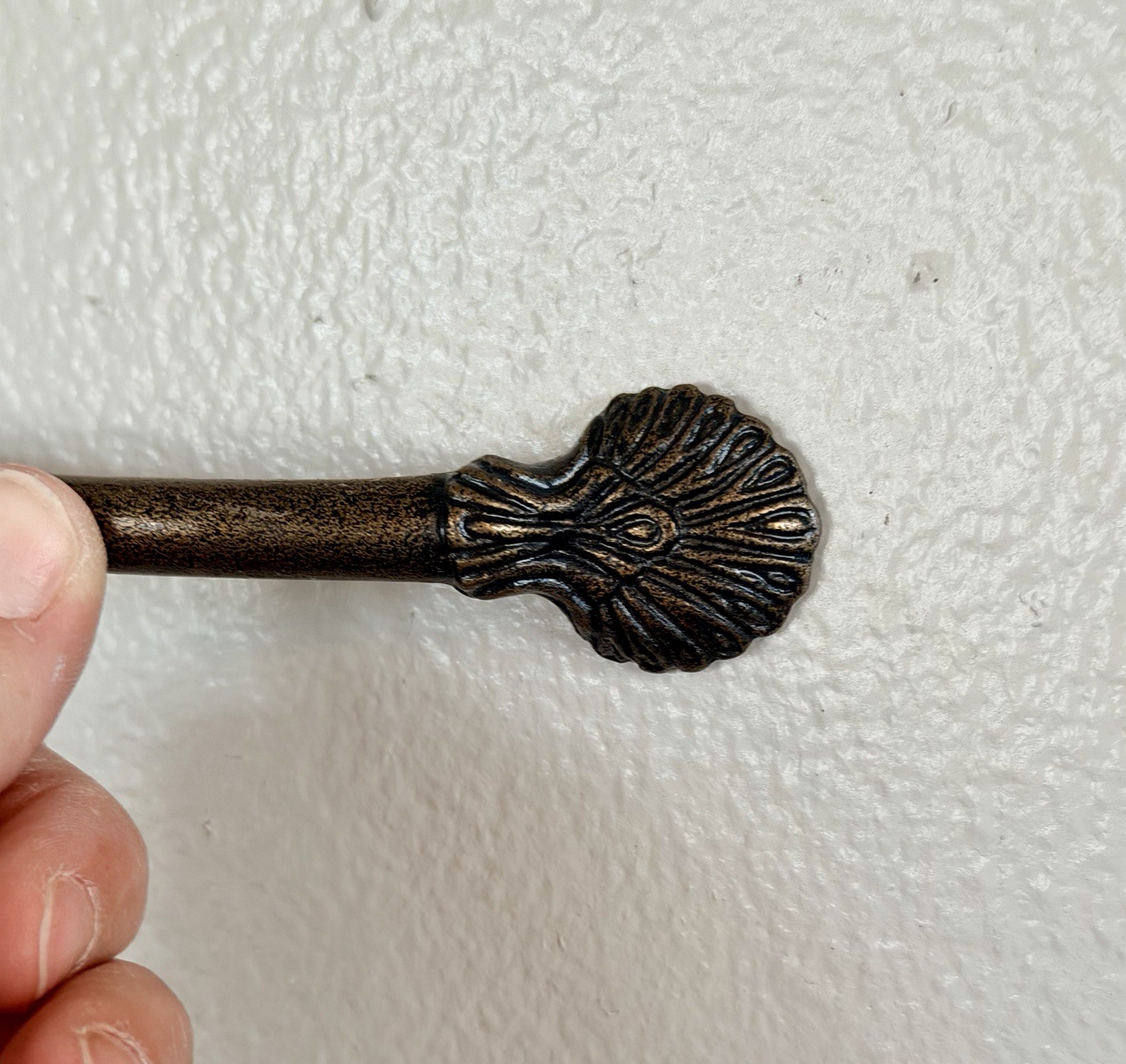 Set Of 2 Antique Bronze Metal Drawer Pulls Carved Metal Fanned Peacock Feathers