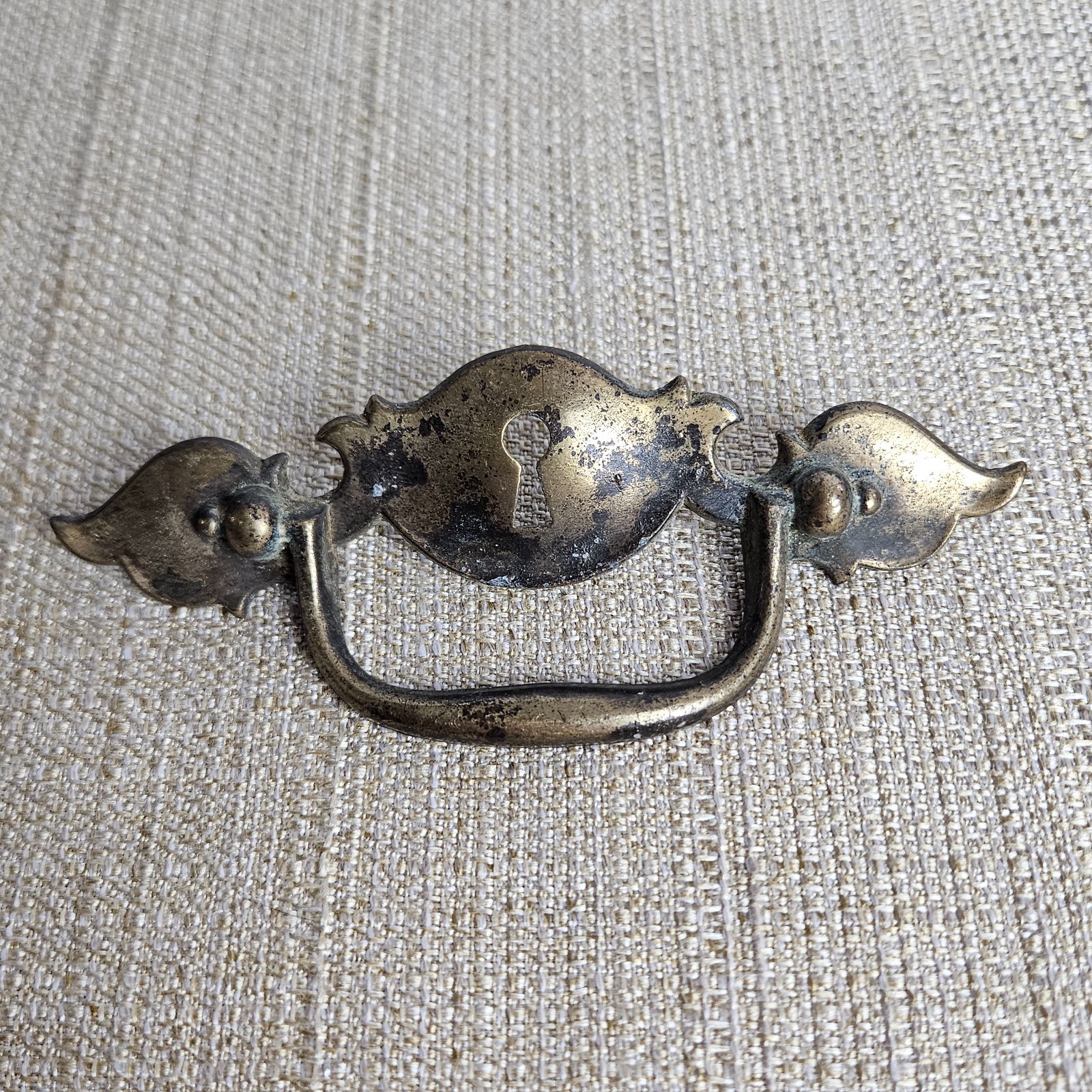 Keeler Brass Drawer Pulls Set 4 Keyhole Bail Handles Vintage Ornate 5″