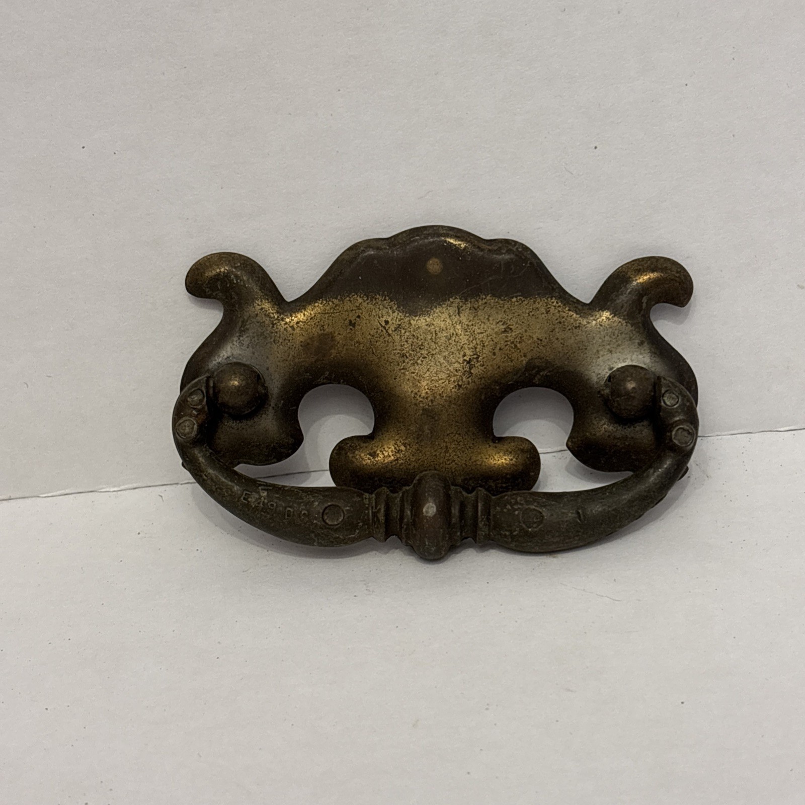 Vintage Chippendale Batwing Drawer Pull 3″ Screw Centers 3.5″ Handle Brass