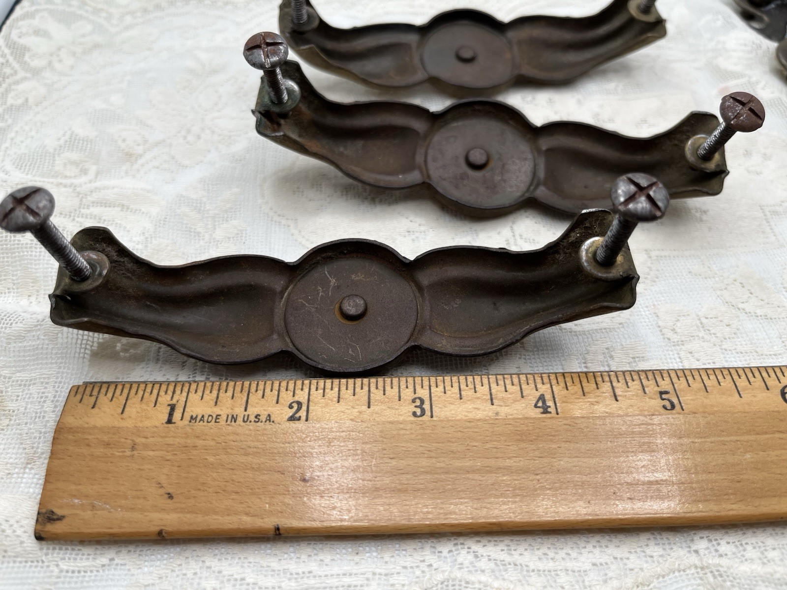 Furniture Pulls Handles Brass Bakelite Vintage Lot Of 13 Hardware Mixed