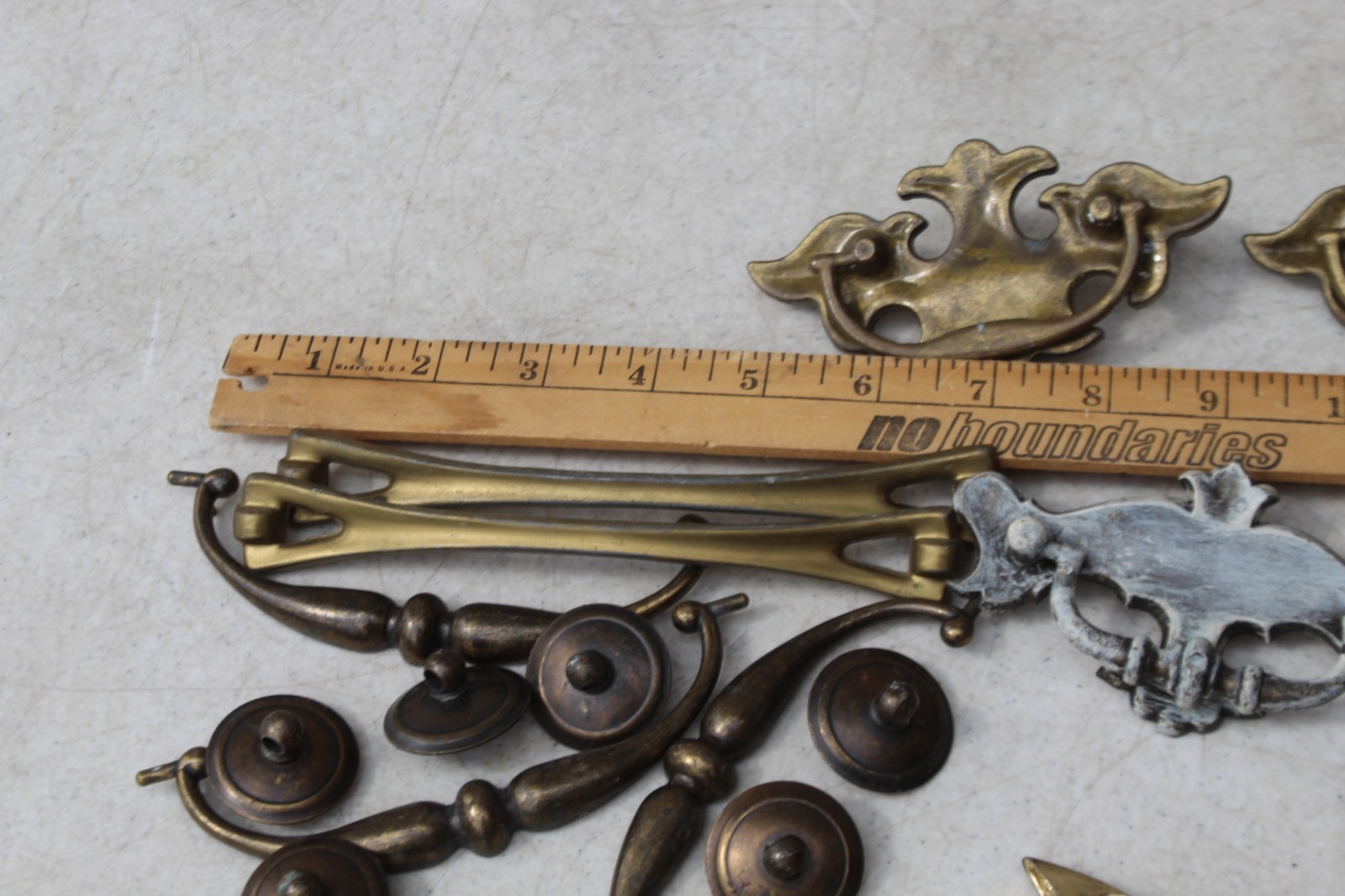 Huge Lot Antique Vintage Brass Drawer Pulls Knobs Handles Hardware Cover Plates