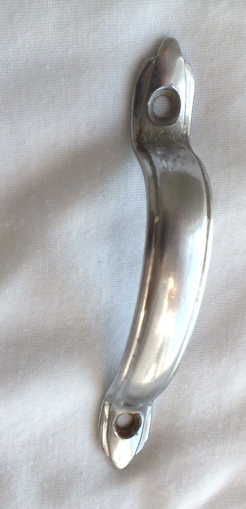 9 vintage metal pressed steel drawer door pulls handles convex 4.25″ ribbed edge