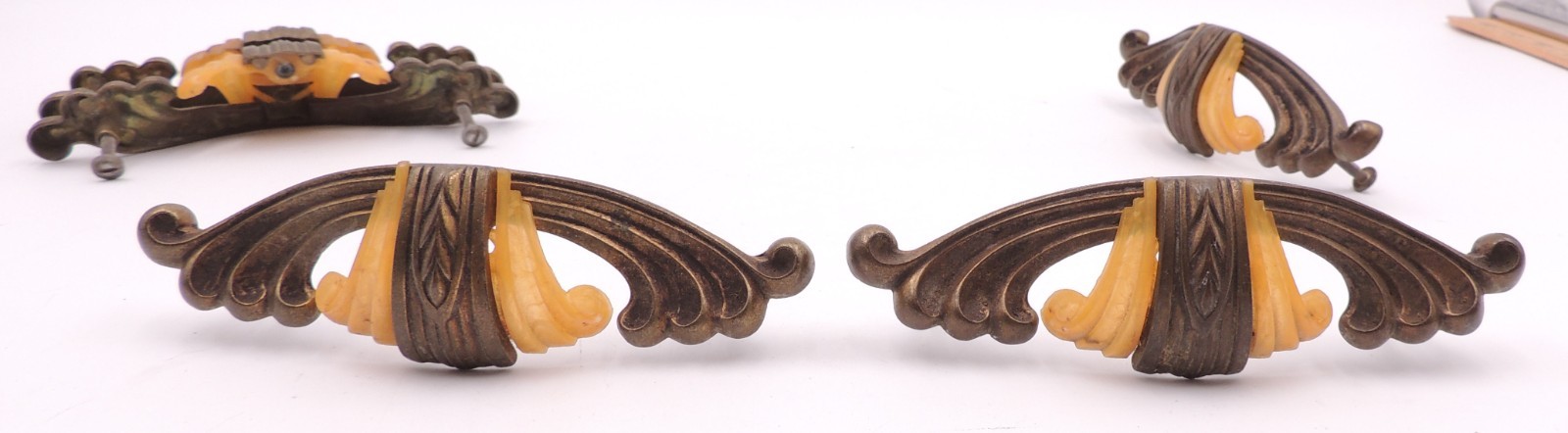 5 Art Deco Drawer Pull w/ Bakelite Vintage Knob Brasstone Waterfall Handle Set
