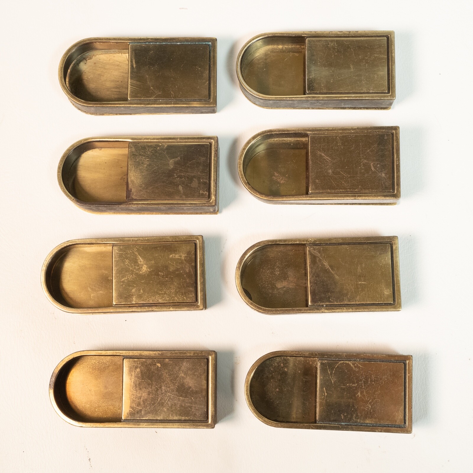 (1) Drexel Passage Drawer Pull Campaign Dresser Flush Brass Fixed Handle