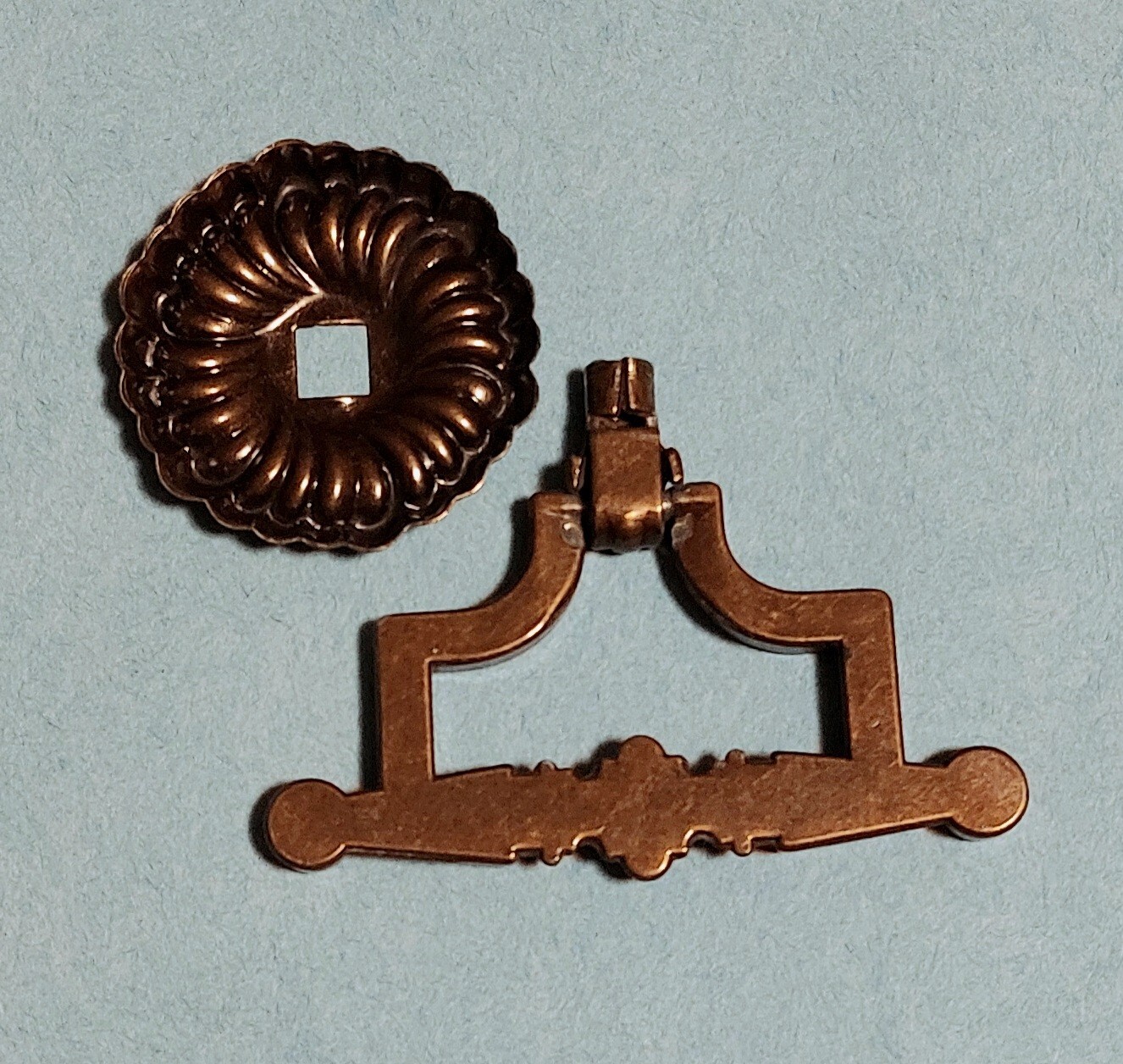 Vintage Brass National Lock V608-4A Drawer Pull Italian Classic Gold Drop Pull