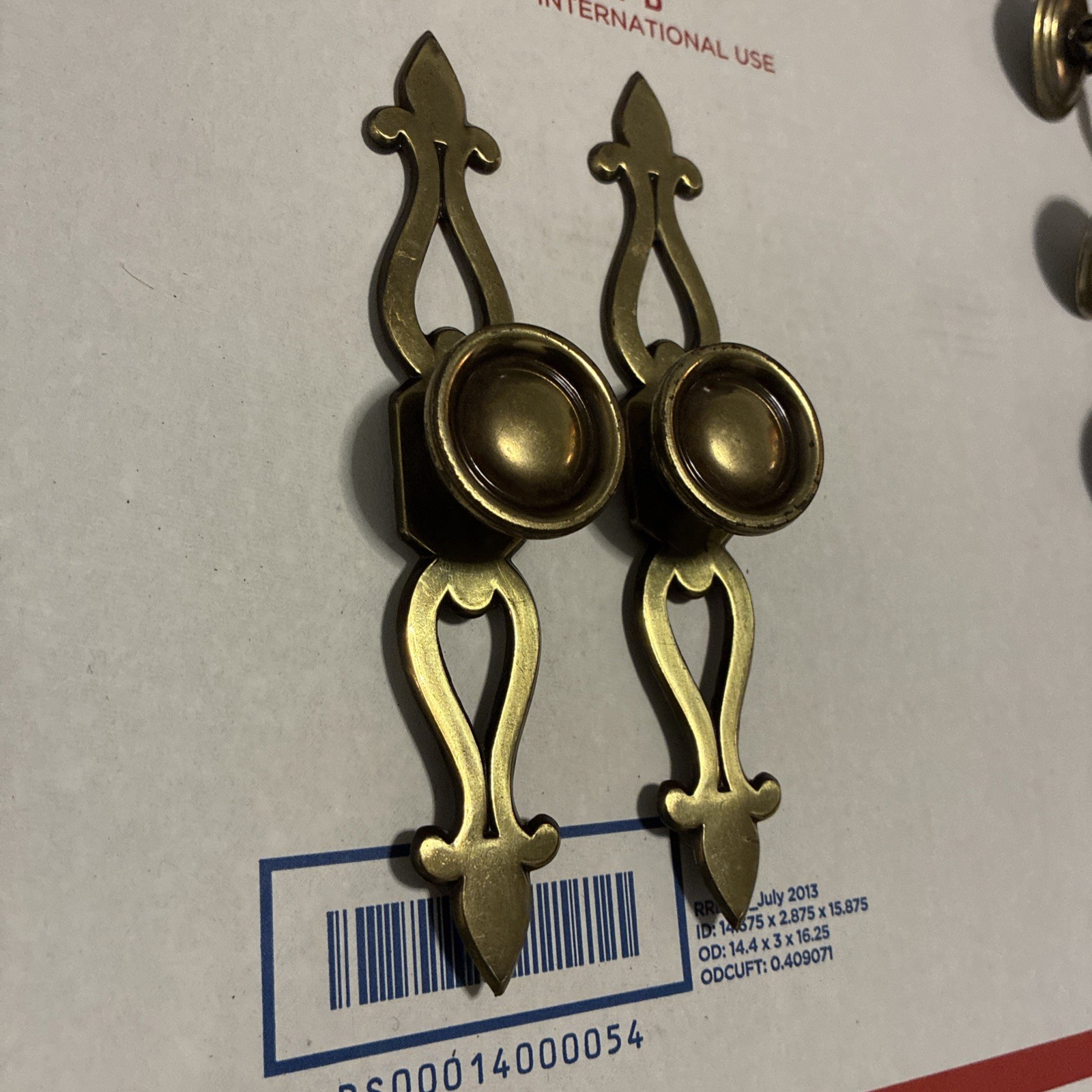 2pcsVintage Pennsylvania House Keeler Brass Co. KBC Cabinet Knobs & Backplates