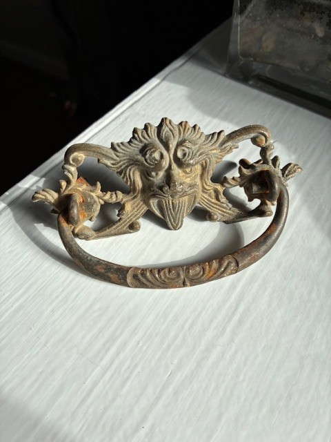 RARE Victorian Brass Lion Head/Gargoyle Drawer Pulls – 4 Antique Bail Handles