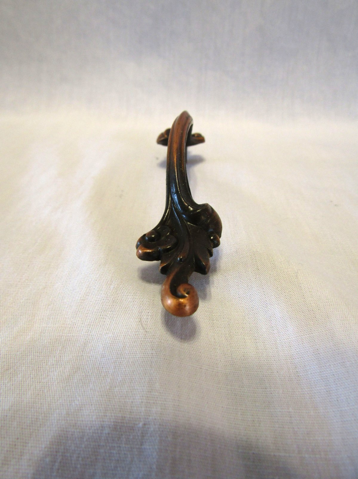 Vintage Antique Copper Flash Curved Leafy Ends Drawer Pull Cabinet Door Handle