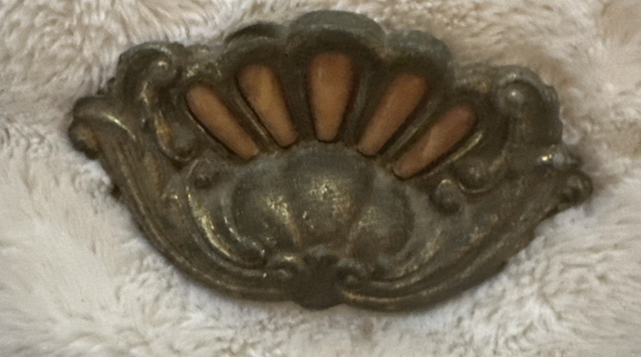 8 Gorgeous Original Vintage/Antique Art Deco Brass Drawer Pulls Bakelite Inserts