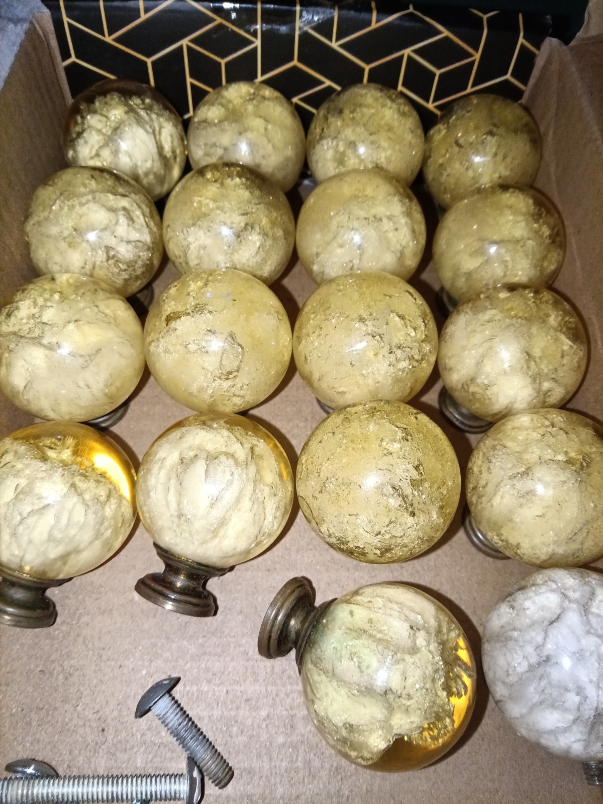 (19) Ruth Richmond vintage drawer pull knobs