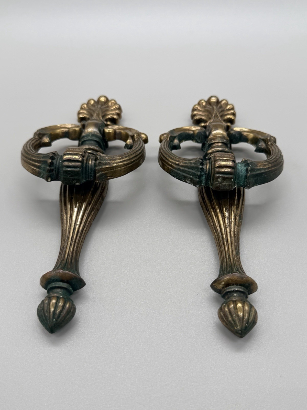 VTG Keeler Brass Co 7″ Drop Ring Pulls French Provincial Hardware 5″ C-C Pair