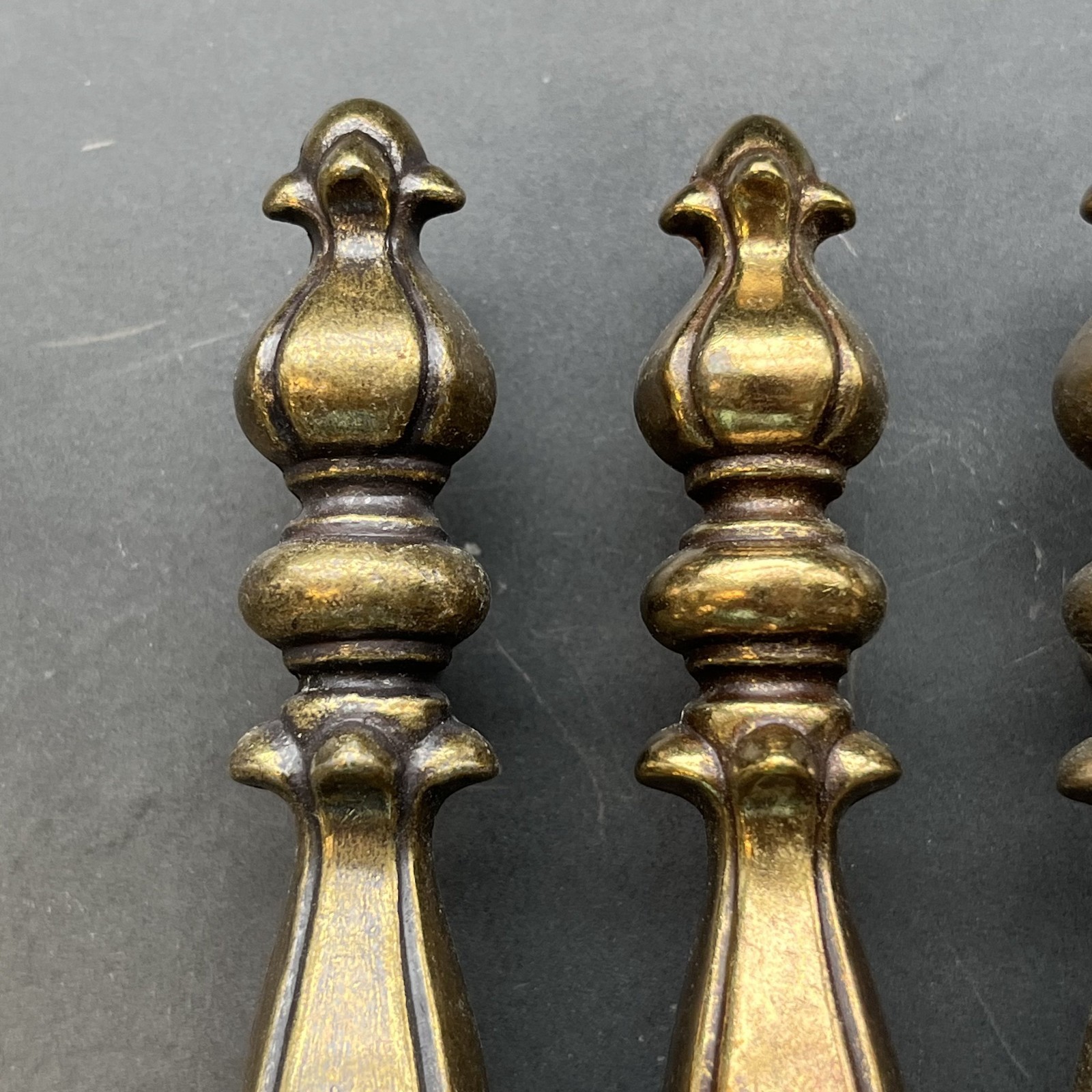 LOT of 4 Vintage Keeler Brass Co. P-5066 Cabinet Drawer Pull Handles Salvaged 6″