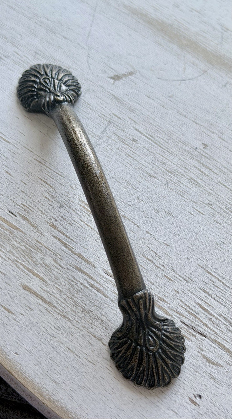Set Of 2 Antique Bronze Metal Drawer Pulls Carved Metal Fanned Peacock Feathers