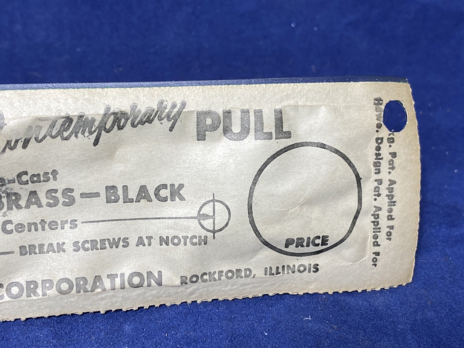 C.1960 NOS Amerock MID MODERN Door, Drawer PULL in Original Display Card