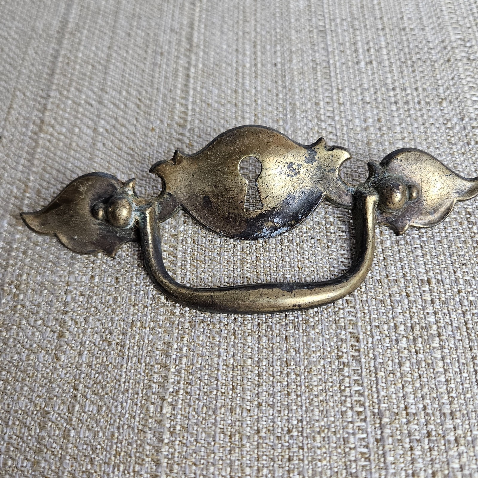 Keeler Brass Drawer Pulls Set 4 Keyhole Bail Handles Vintage Ornate 5″