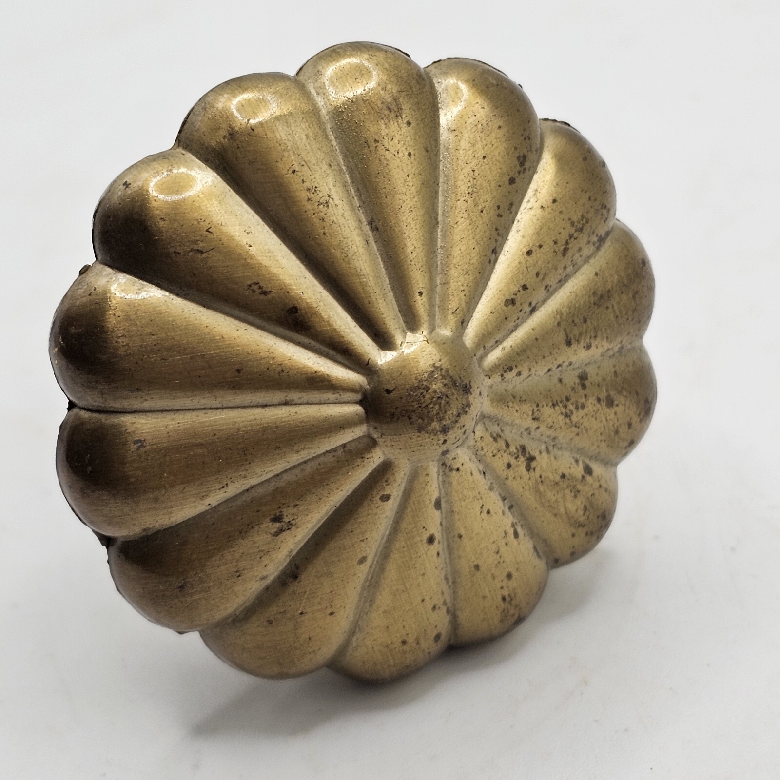 Brass Round Scalloped Door Vintage Dresser Drawer Cabinet Knob Floral
