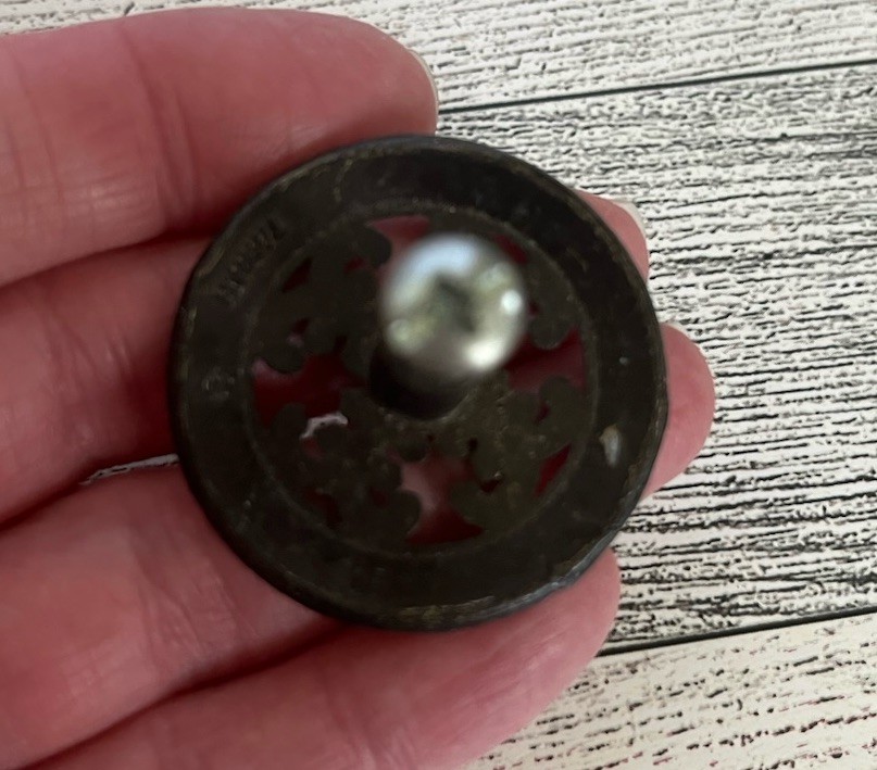 Vintage Floral Brass Door Drawer Cabinet Round Knob Pulls Hardware Lot of 9
