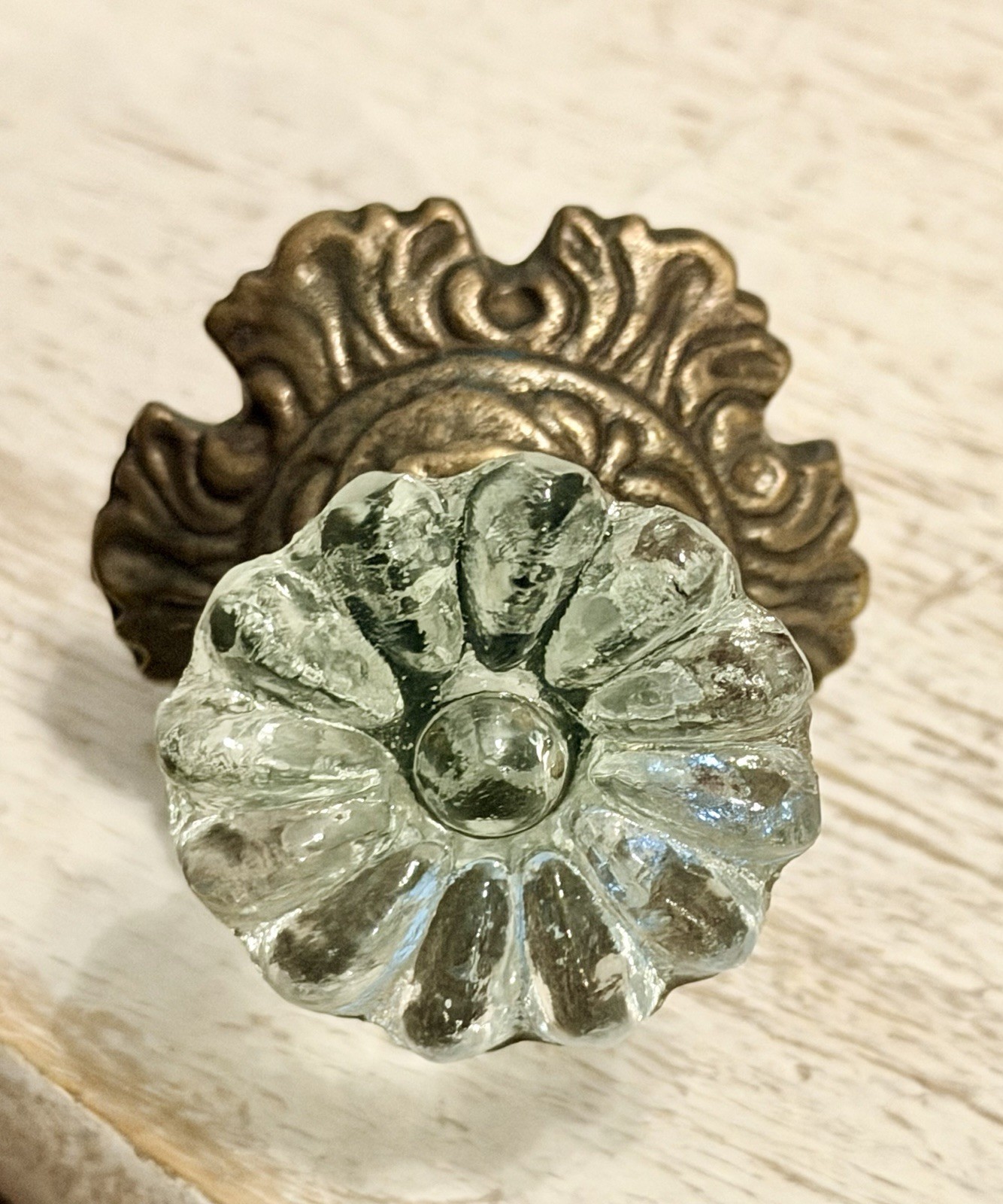2 Antique Brass w/Glass Drawer Pulls Hardware Handles Vintage Cabinet Door Knob