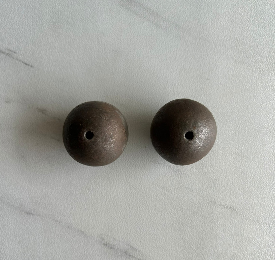 Vintage Cast Iron Round Ball Shape Cabinet Drawer Knob Pull Handles 2x