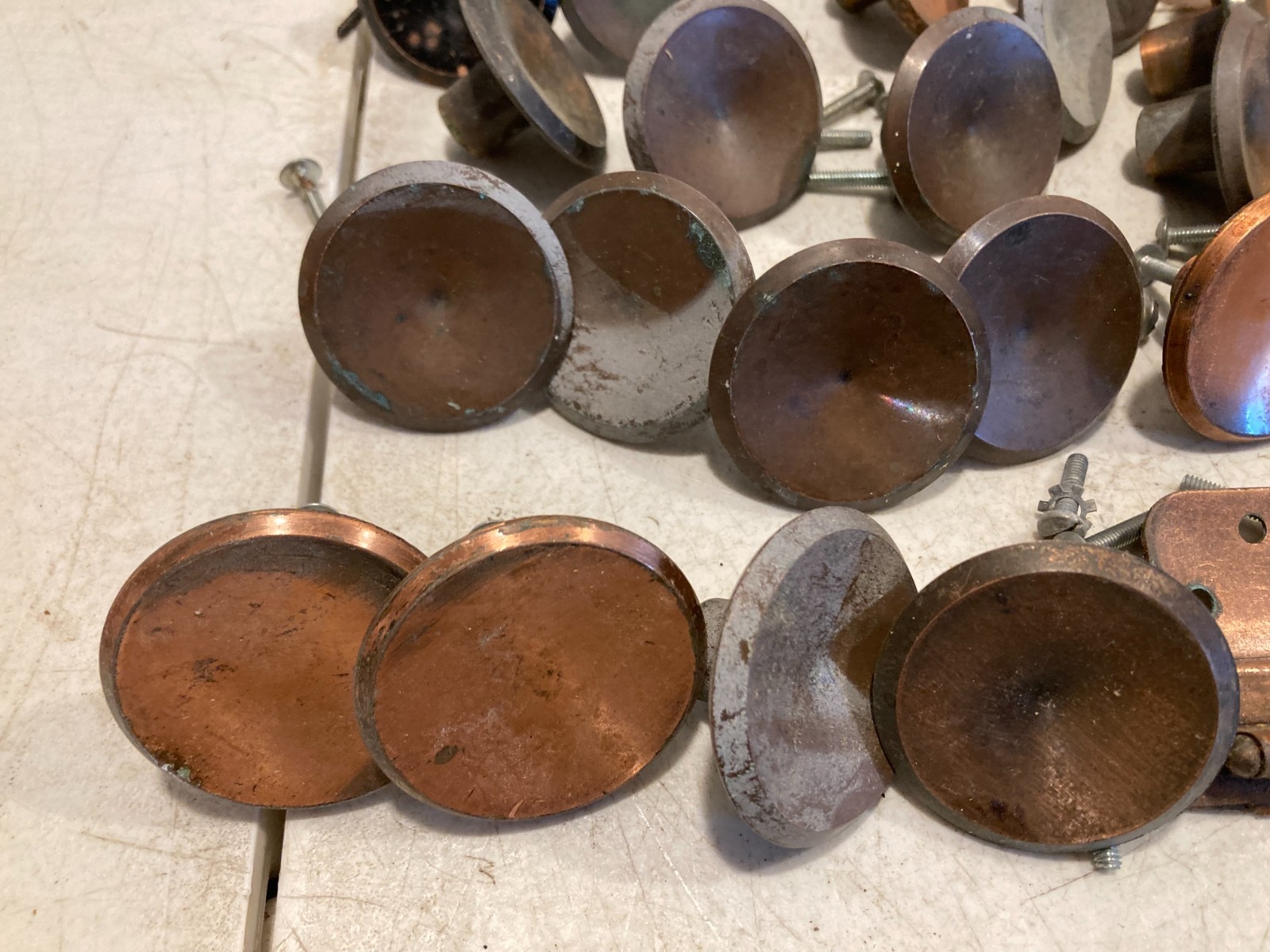 Vtg Amerock RDCA 1960 Bronze Copper Floral Knobs Pulls French Provincial 28+ pcs