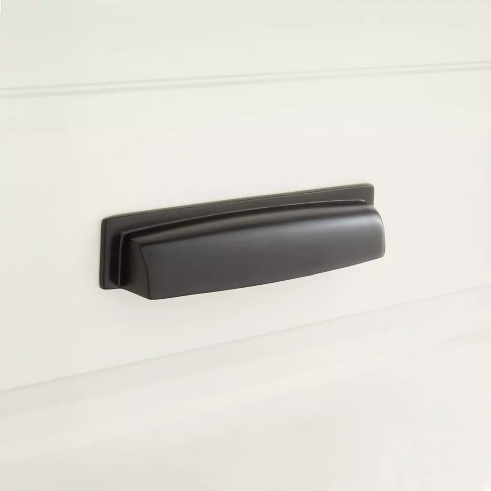 Edvard Solid Brass Rectangular Cup Pull – Matte Black