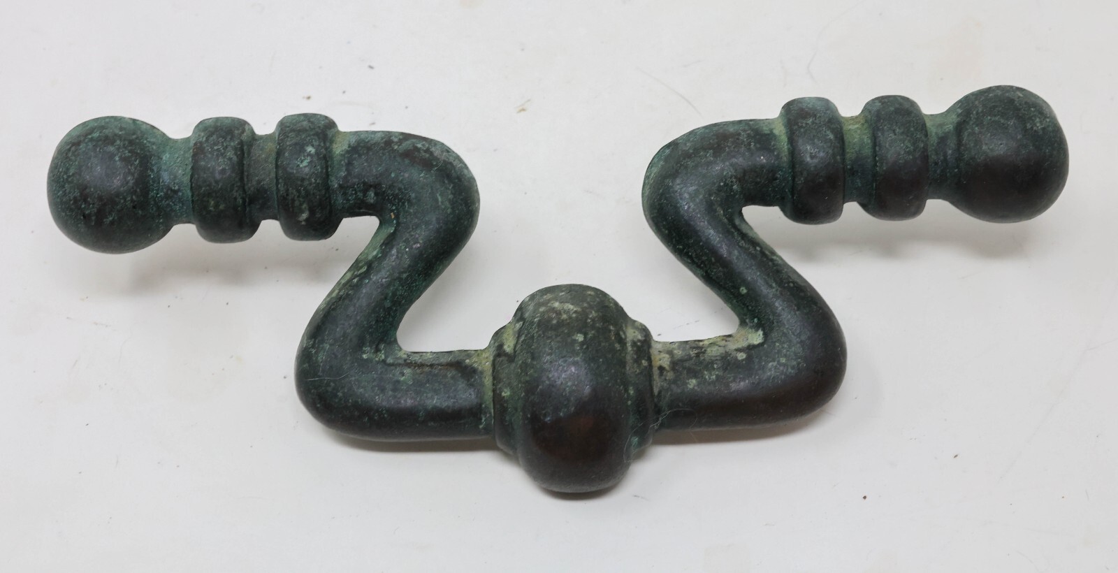 Antique Matching Set of Four (4) Drawer Pulls Handles 7″ Long 2″ CTC #1589 P2910