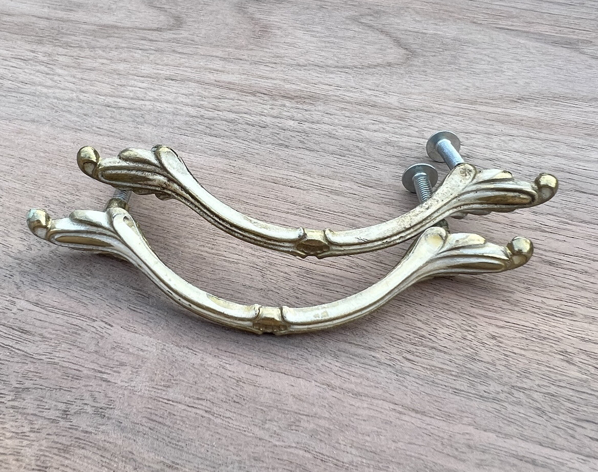 Vintage French Provincial Pull Handle Lot of 2 Drawer Furniture Restoration