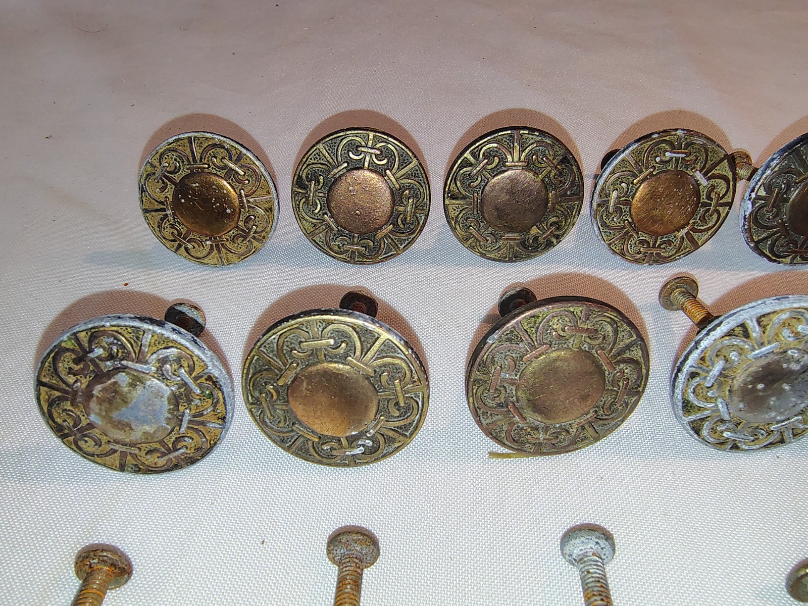 Vintage 1960s Amerock Celtic Style Renaissance Antique English Knobs Pulls