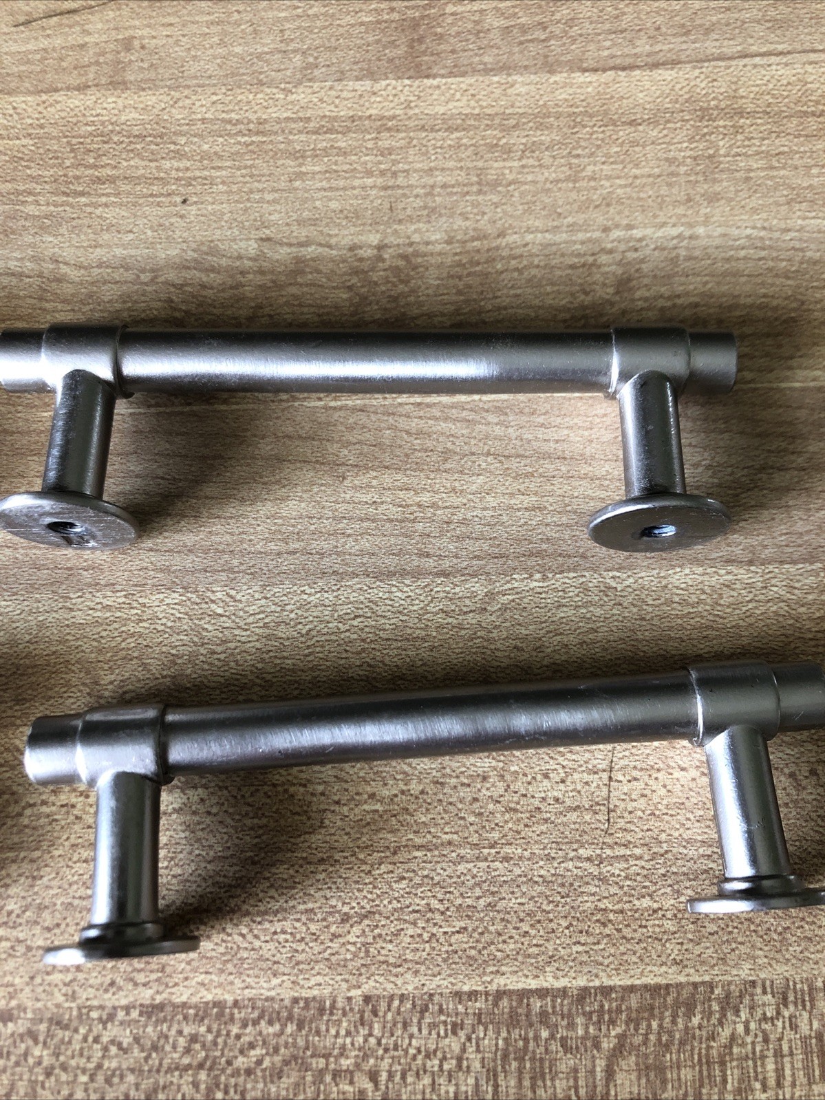 Lot of 7 – 4” Francisco Pull Satin Nickel Drawer Pulls Handles