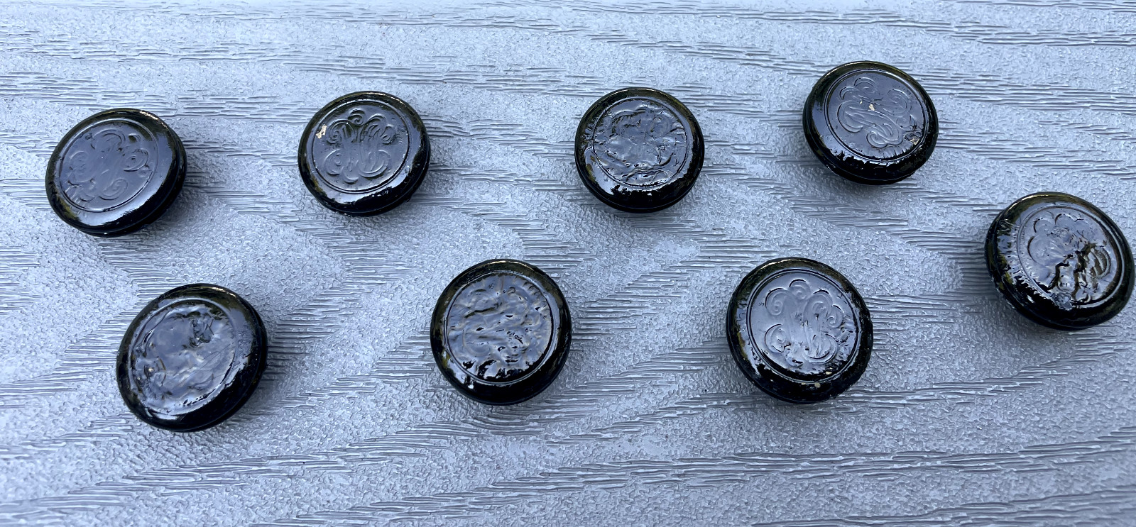 8 VTG ACORN 1″ ROUND BLACK FORGED IRON DOOR CABINET DRAWER PULL KNOBS HARDWARE