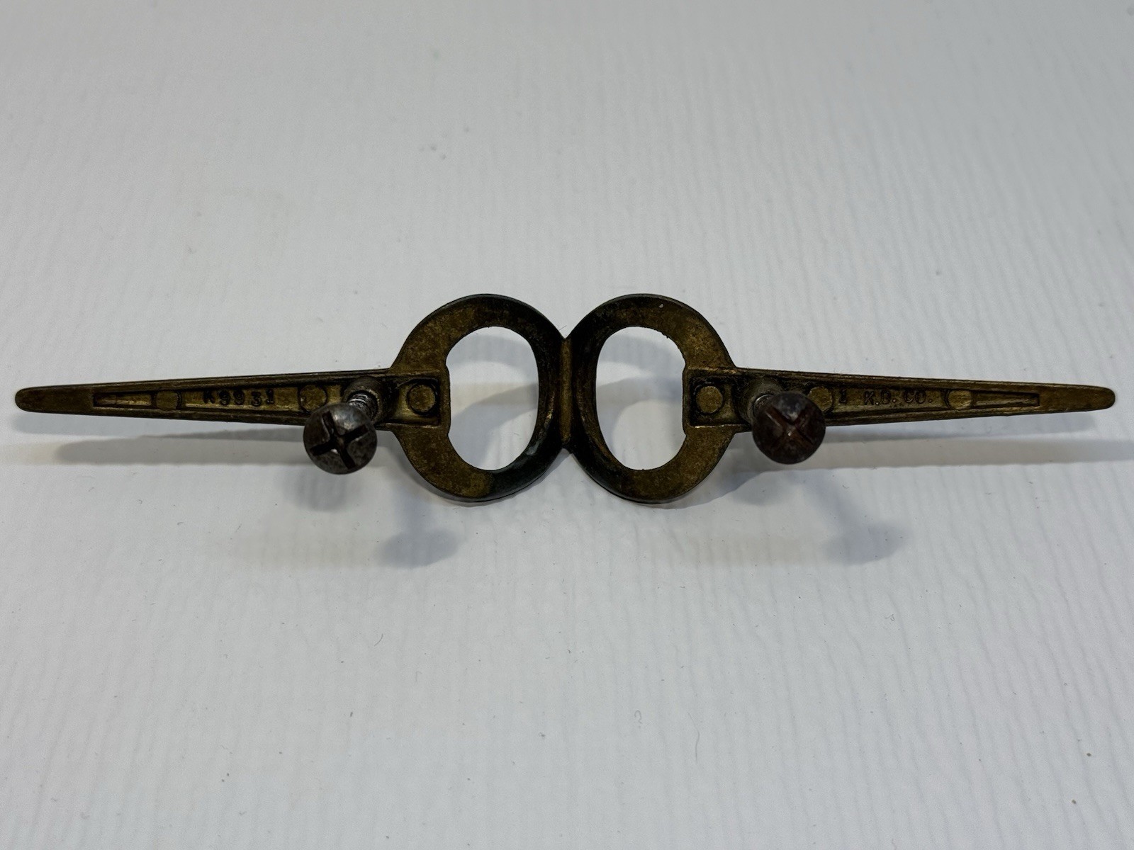 Set of 8 Vintage Keeler Brass Co. Brass Drawer Pull 6.25″ – K9931