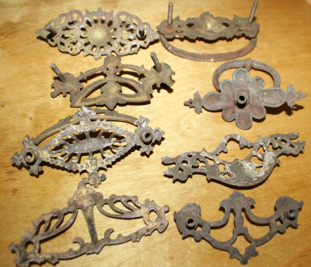 Antique & Vintage Metal Hardware Lot Drawer Pulls & Bails as is Arts & Crafts