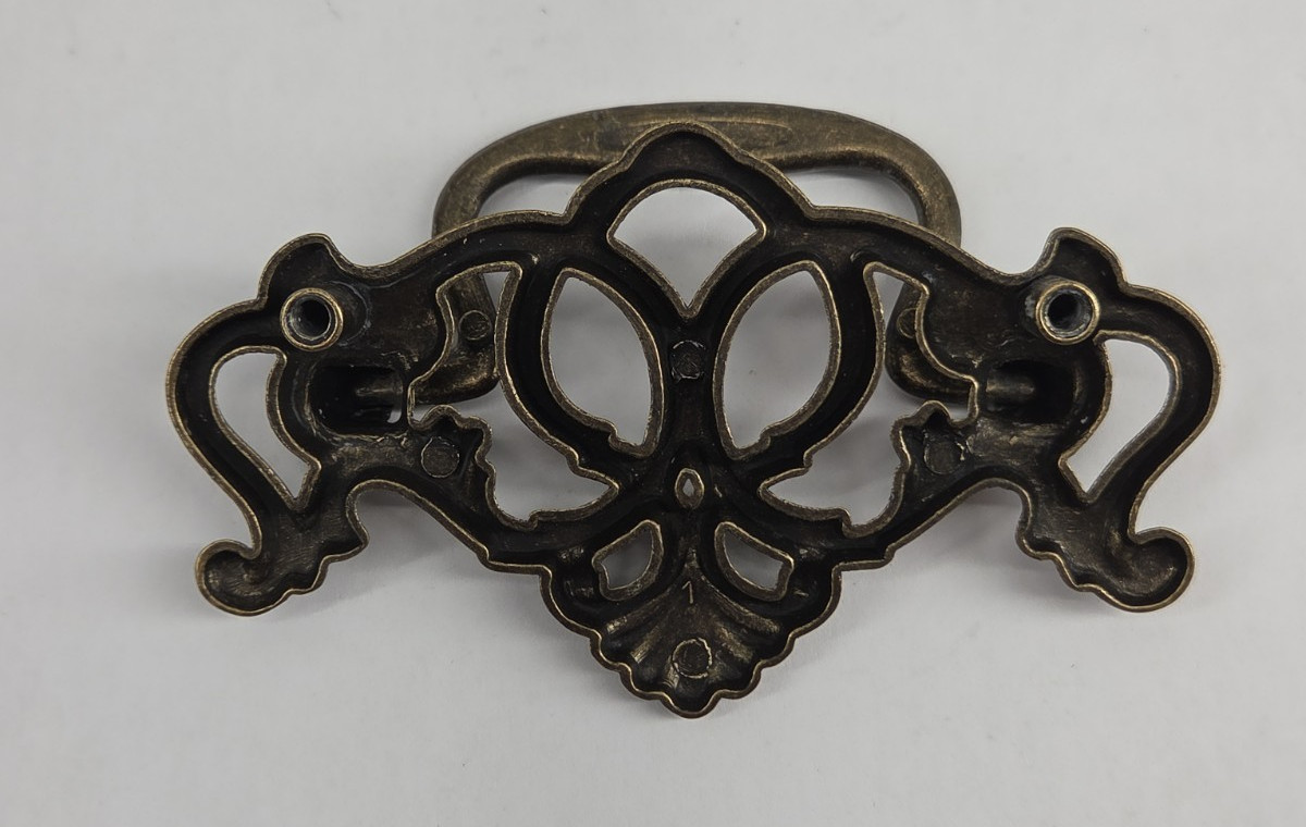 Vintage Lot of 2 Chippendale Pierced Batwing Drawer Pull Handles Brass Pulls