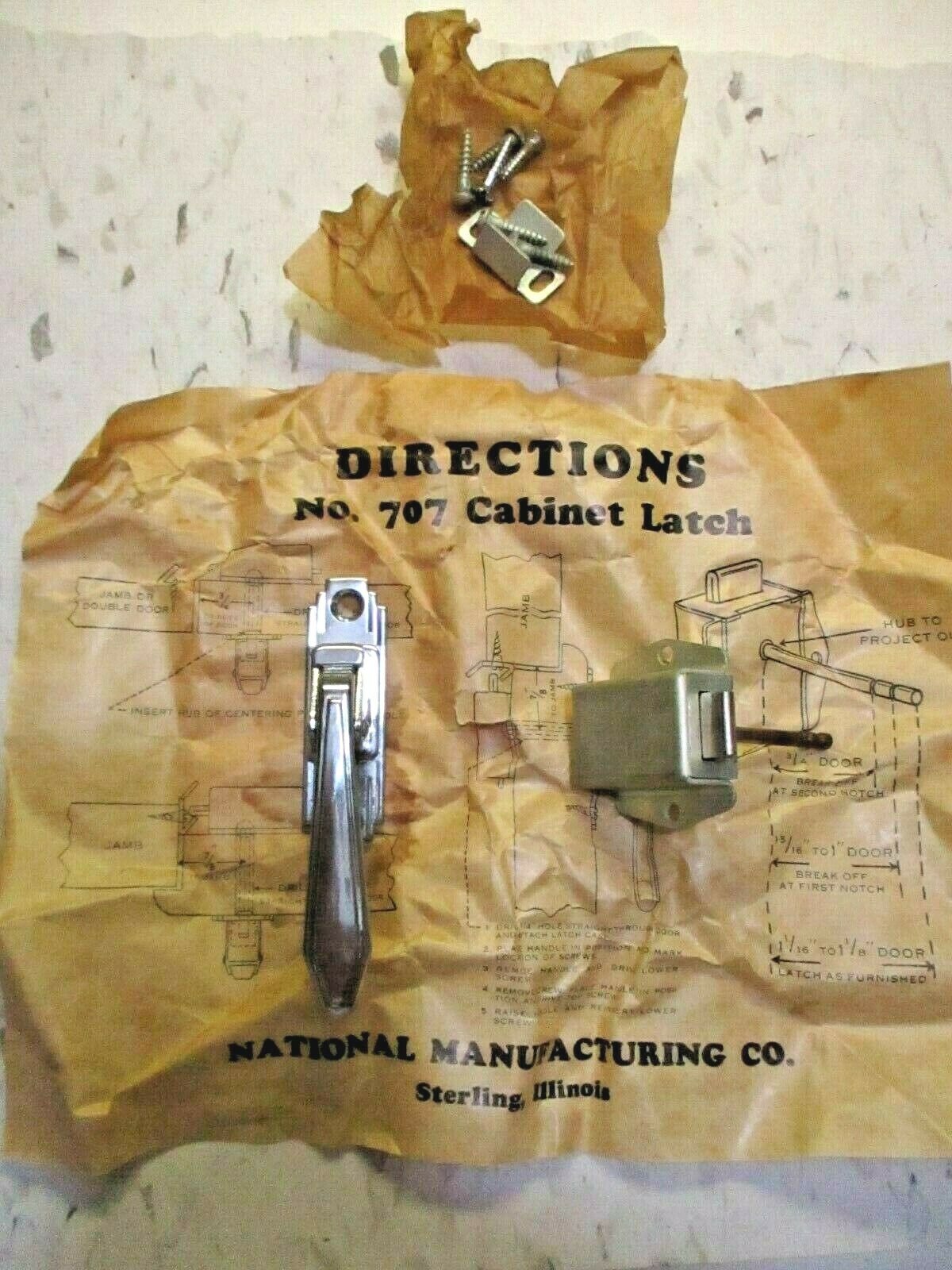 National 707 Stair Stepped 1940 Chrome Mechanical Cabinet Door Pull Latch 1 MCM