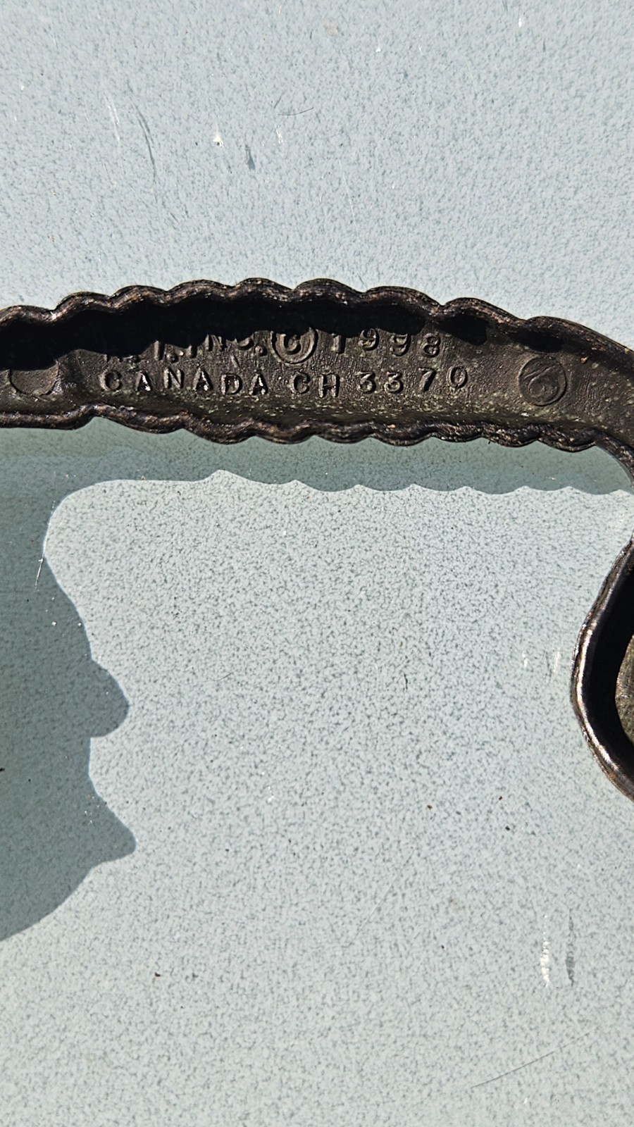 Vintage Bronze Tone Metal Rope-Style Bail Drawer Pull KI Inc 1998 CH3370 Canada