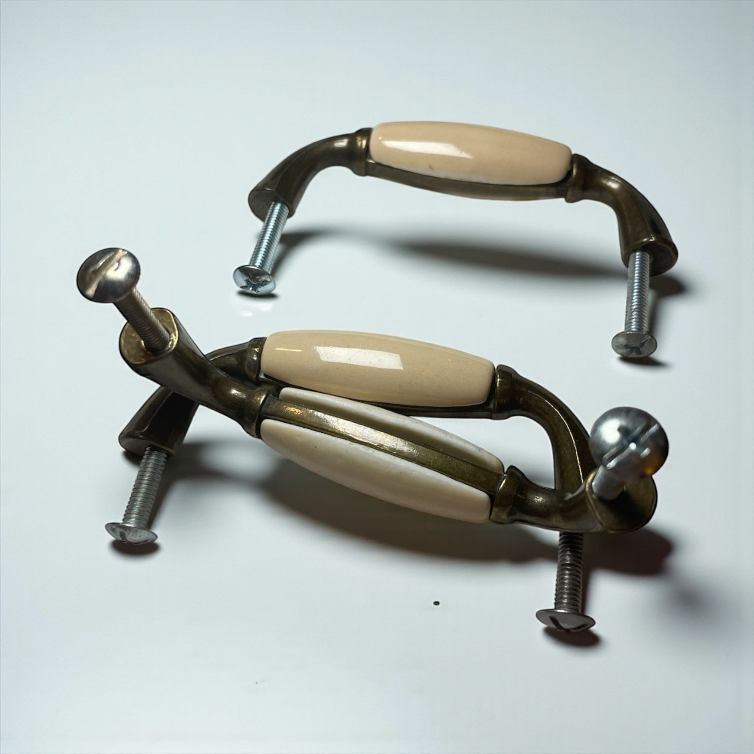 Set Of 3 Vintage Style Drawer Handles With Ceramic Inserts & Bronze Tone Metal