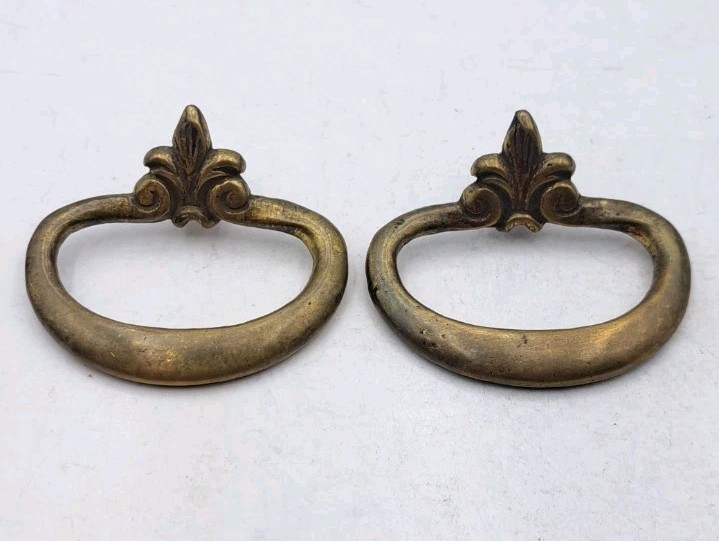 Antique Ring Drawer Pulls Door Dresser Cabinet Old Vintage Brass Hardware