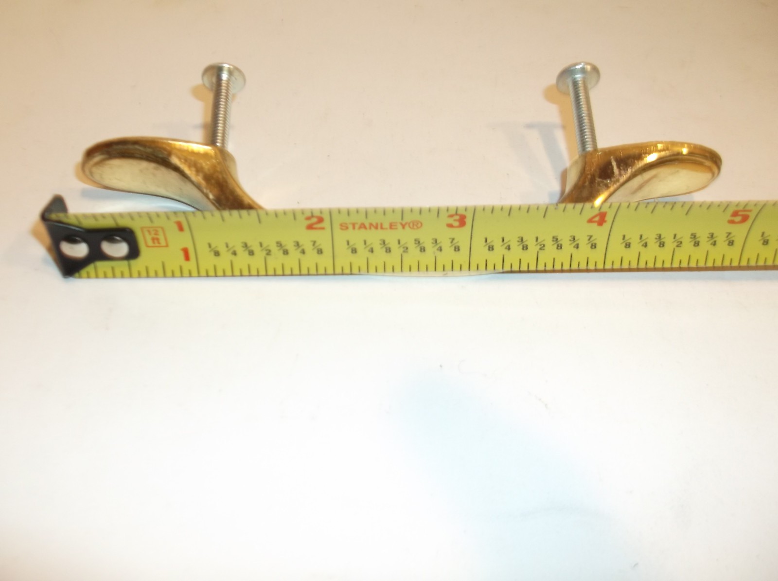 Cabinet Drawer Pulls Brass With screws No .63973-1 – Lot of 22