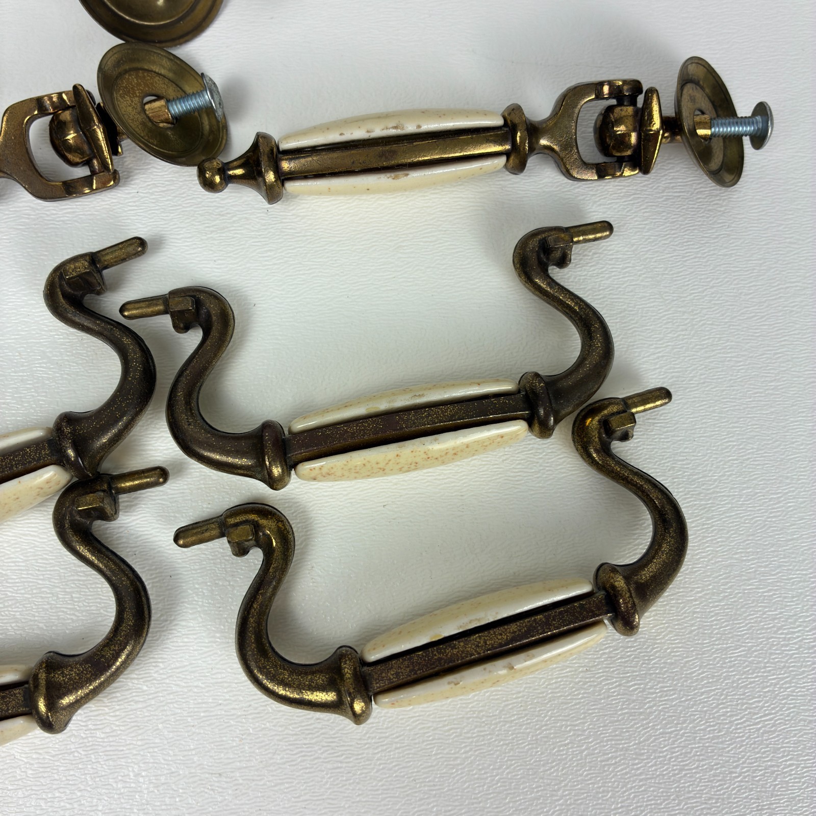Vintage Brass Cream Speckled Ceramic Drawer Pulls Hardware Lot of 6