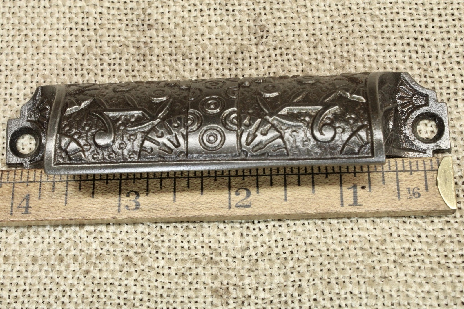 Old Drawer Bin Pull Handle 4 1/4” Rectangular Windsor 1880’s Cast Iron Floral