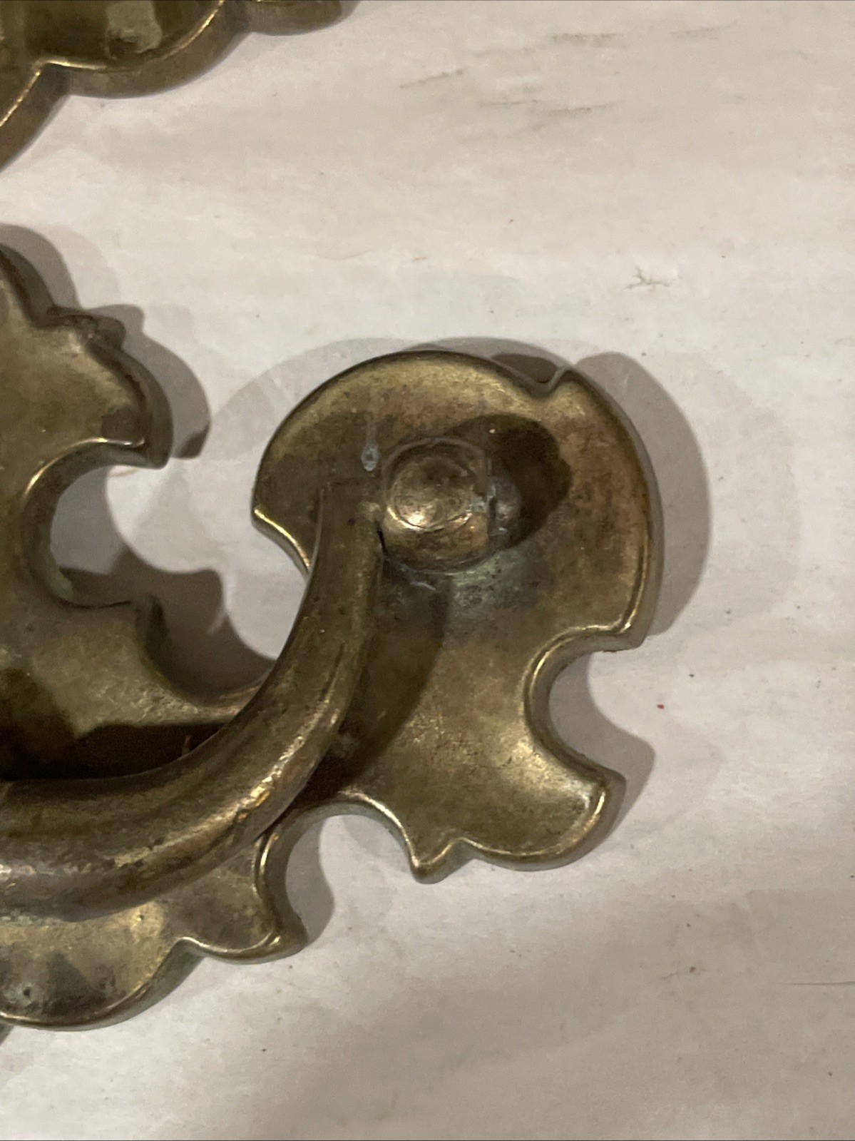 Colonial Chippendale Batwing Style Drawer Pull 4” Vintage Patina