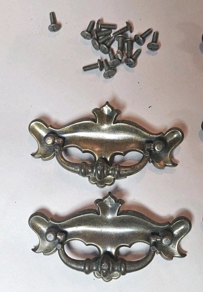 Vintage Keeler Brass Co KBC P2308 Chippendale Bail Pulls 2-1/4″ Center Set of 7