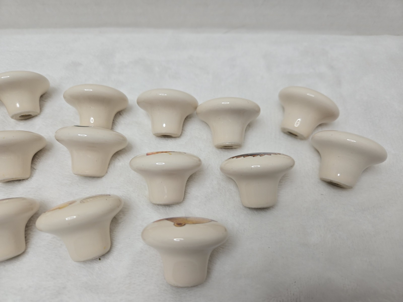 Set 18 Vintage 1 1/2″ Round Porcelain Drawer Pull Knobs, bears, bee, kettle