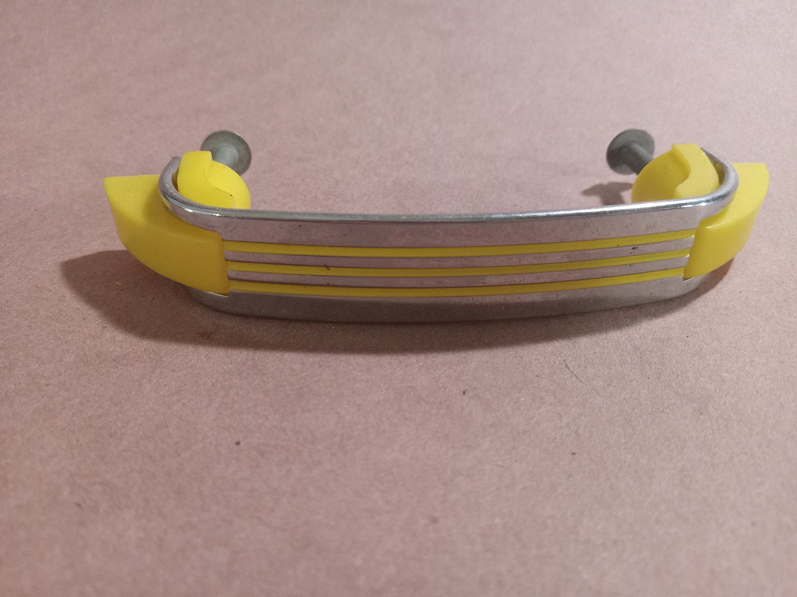 Lot of 6 VTG Art Deco Drawer Pulls Yellow Plastic 1930’s Streamline Moderne