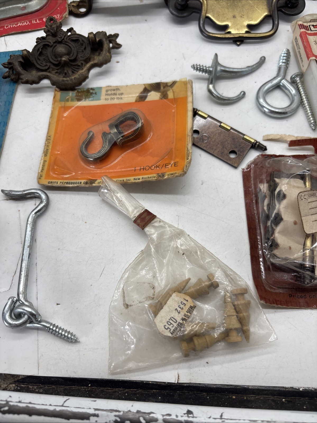 Lot of Mixed Hardware Furniture Drawer Pulls Handles Metal Brass Bolts Hooks
