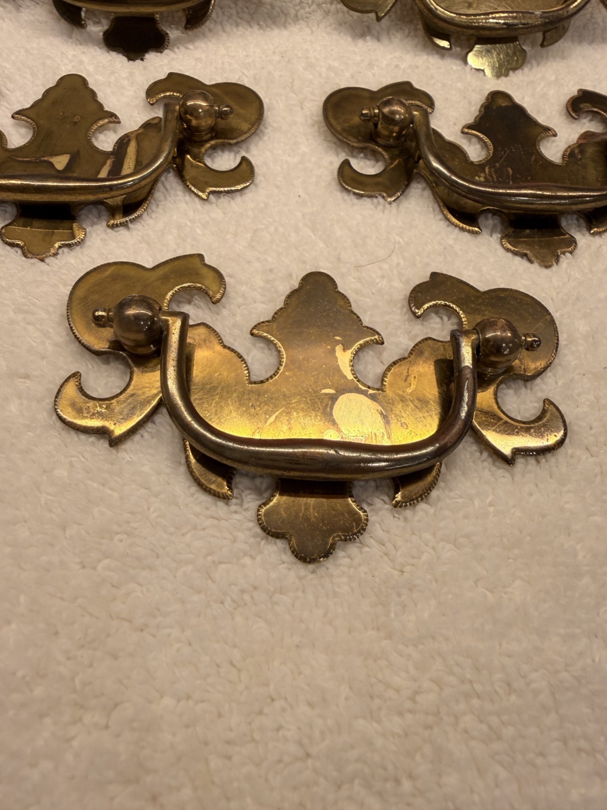 8 Vintage Unrestored Brass KBC K-8925 Chippendale Batwing Drawer Pulls