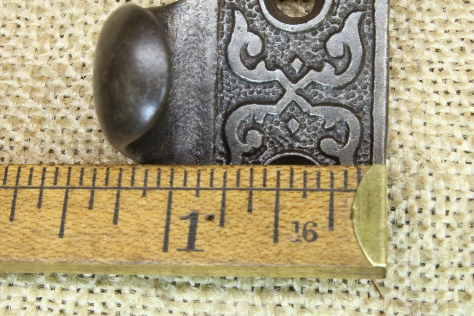 2 Old Window Sash Lifts Cast Iron Victorian X Ferns Scrolls Thick Pulls